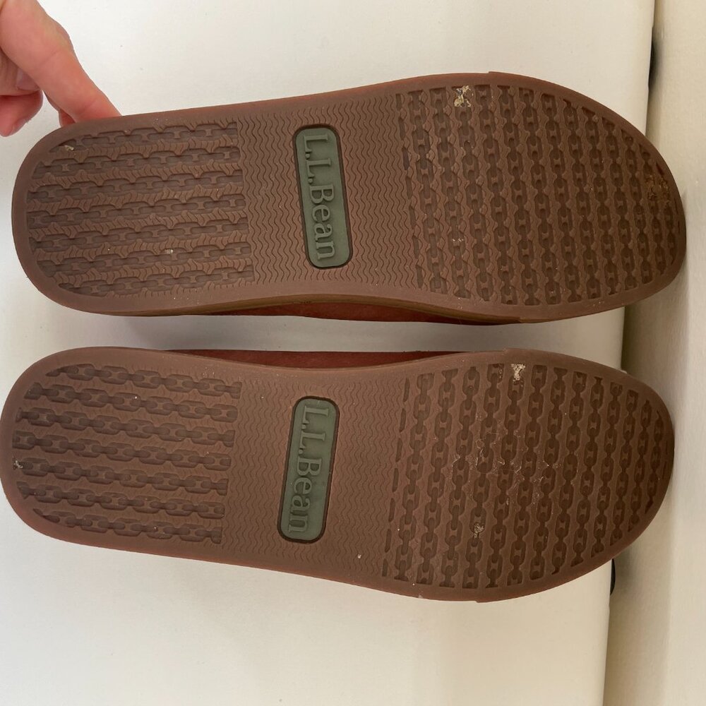 L.L. Bean Women's Brown Leather Slip On Loafers Size 8 - Picture 3 of 7